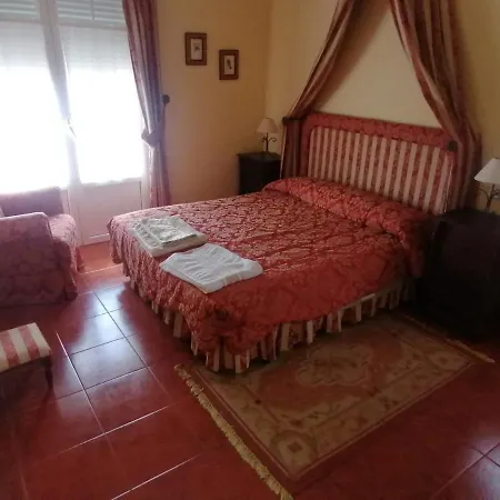 La Casona De El Pinero Vakantiehuis *
